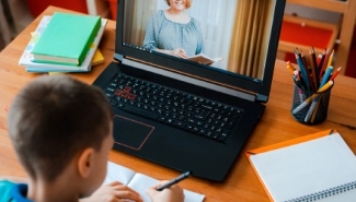 Cách mở đầu câu 11 trong bài thi TOEIC Speaking